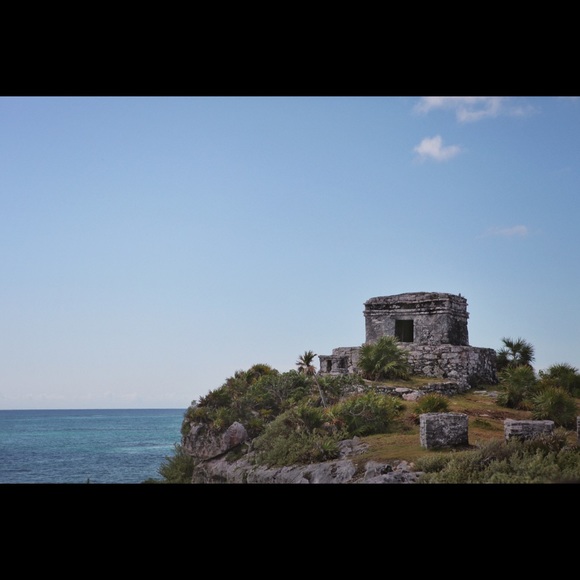 Meet your Posher, Christy - Picture 1 of 1